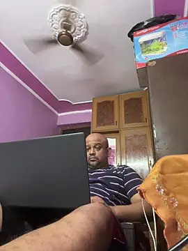 Snapshot of Dick_6inches chatting on July 23, 6:11 am Dick 6inches online show from July 23, 6:11 am