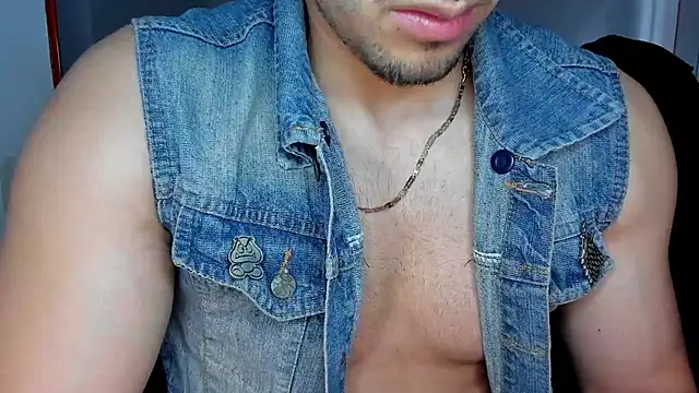 Tommy Bred online show from July 2, 8:15 pm