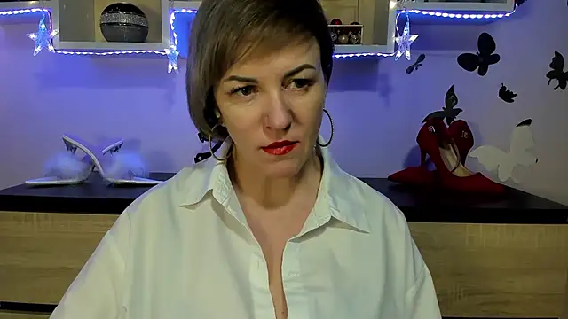 feliziaDesire online show from January 24, 8:44 am