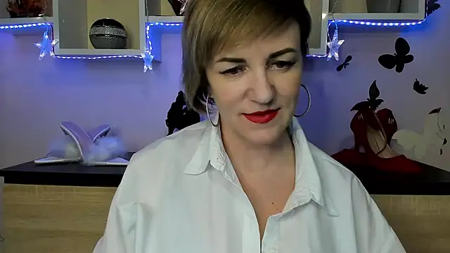 feliziaDesire online show from February 3, 2:55 pm