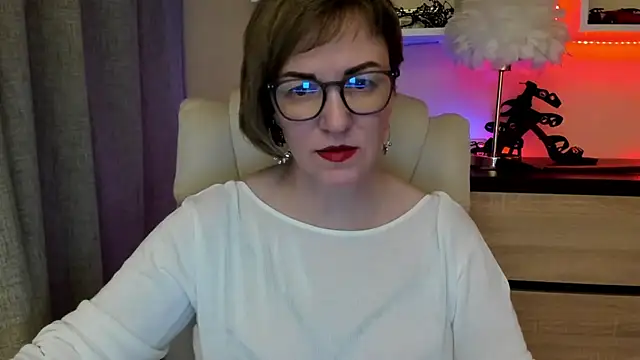 feliziaDesire online show from December 4, 8:06 pm