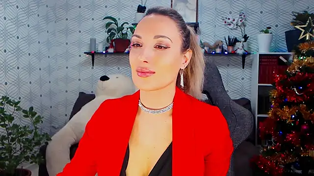 MillaXQueen online show from January 7, 3:25 pm