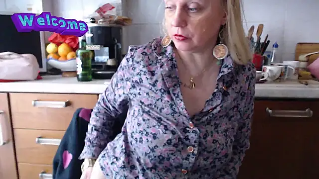 martachatte online show from March 3, 3:20 pm