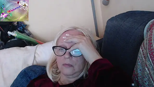 martachatte online show from October 11, 7:40 am