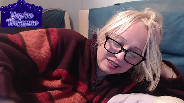 martachatte online show from March 14, 9:31 pm