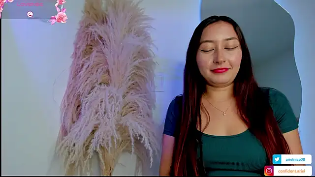 ariel35 online show from May 16, 7:34 pm