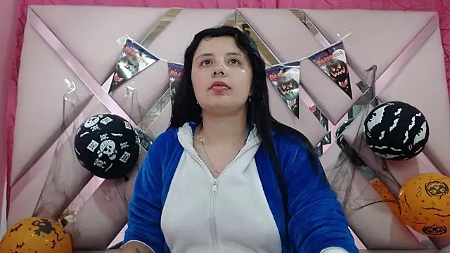 nathaly low1 online show from October 28, 2:59 am