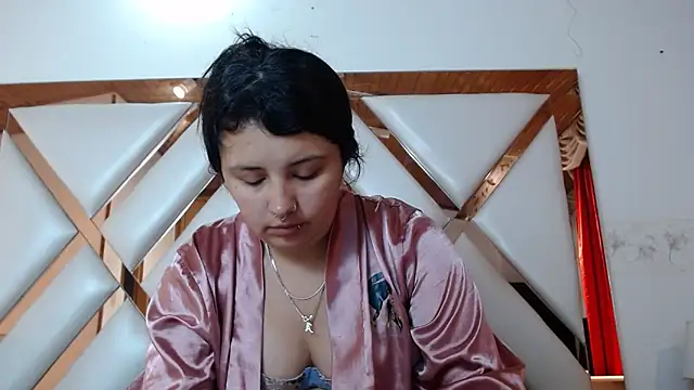 nathaly low1 online show from February 11, 12:54 pm