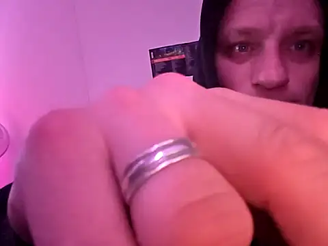 FragileSoftener online show from March 24, 12:15 am