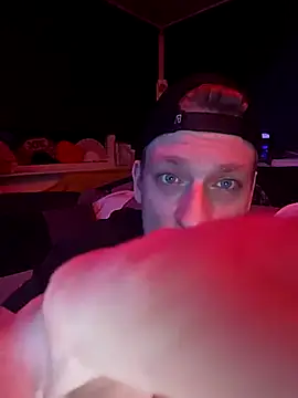 FragileSoftener online show from April 5, 11:35 pm