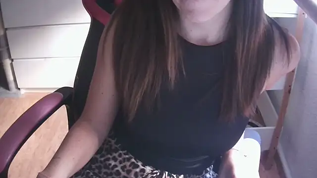 LunaGuerraxx online show from November 7, 8:36 am