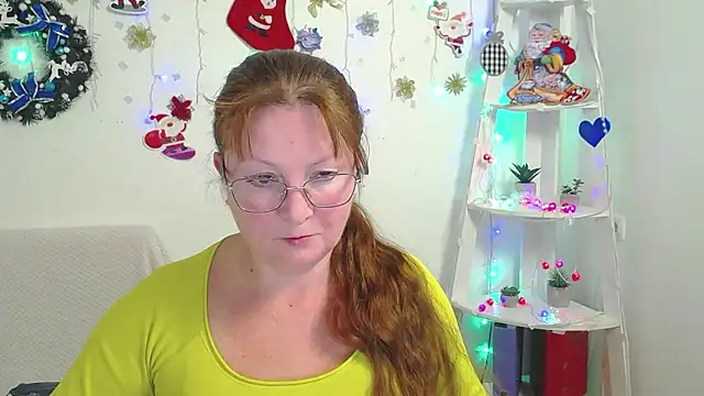 VanessaHotts online show from December 9, 1:13 pm