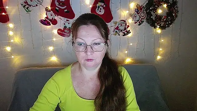 VanessaHotts online show from December 11, 12:34 pm