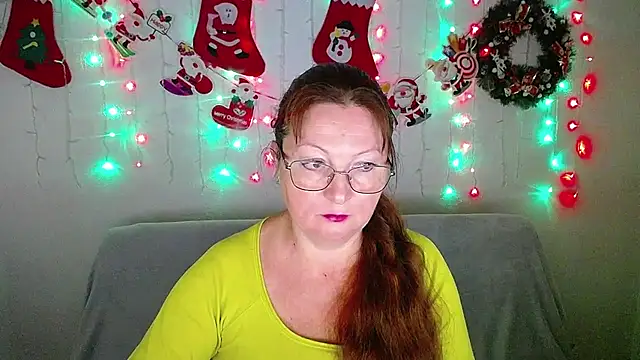 VanessaHotts online show from December 12, 9:08 am