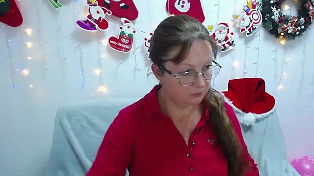 VanessaHotts online show from December 17, 3:06 pm