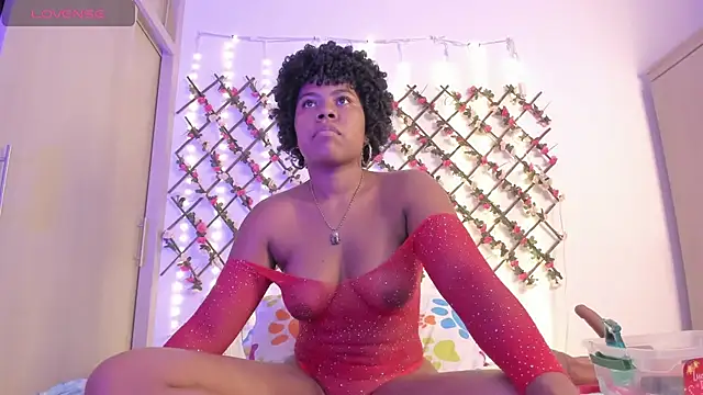 naughty ebonyy online show from June 13, 5:05 am