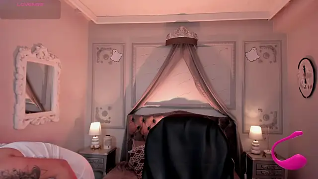 maggietime online show from October 22, 9:03 pm