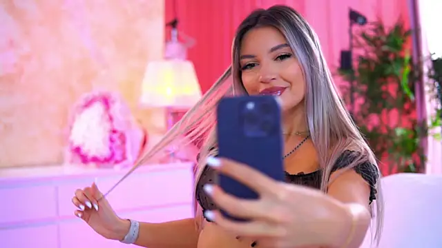 ArtTeasee online show from October 9, 9:07 am