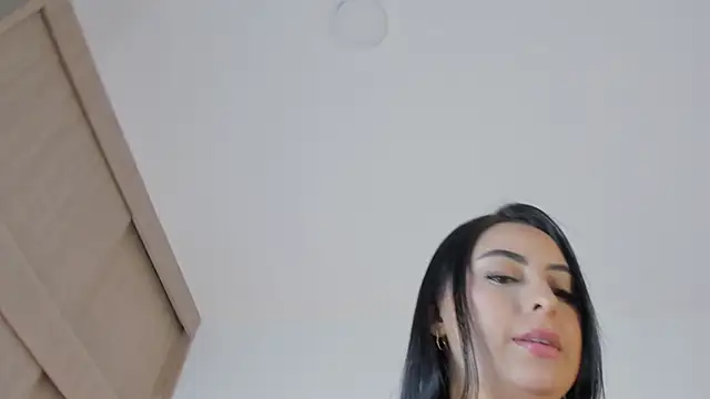 Kattycollinss1 online show from October 4, 1:58 am