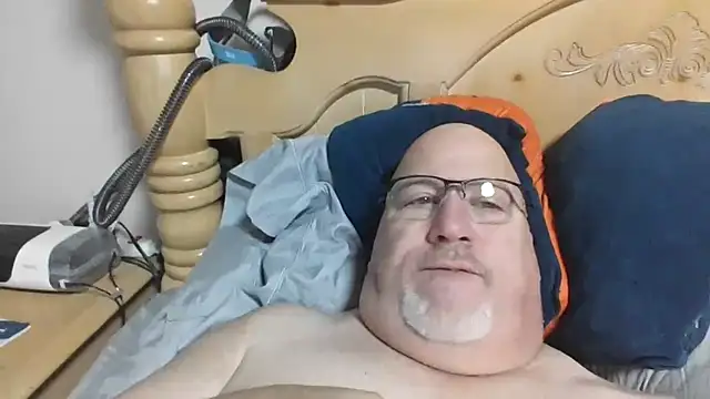 Bigbear0563 online show from February 2, 3:44 pm