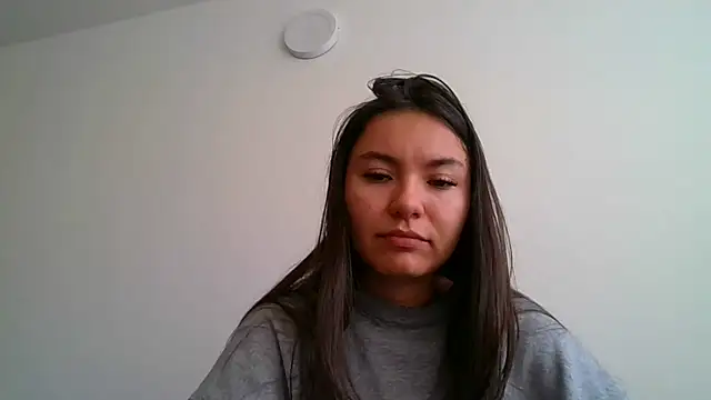  andygirl online show from April 11, 6:45 pm