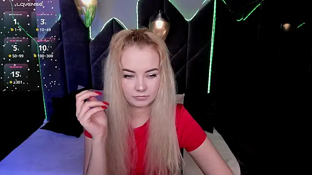 StephanieSweety online show from January 13, 5:29 pm