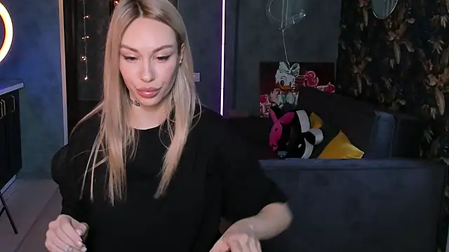 Blckmirrorr online show from October 25, 8:00 am