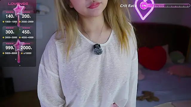 laybunny1 online show from October 3, 7:11 pm