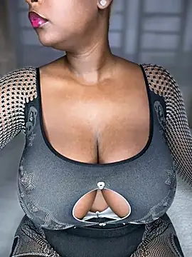 Sexy panda69 online show from July 5, 3:30 pm