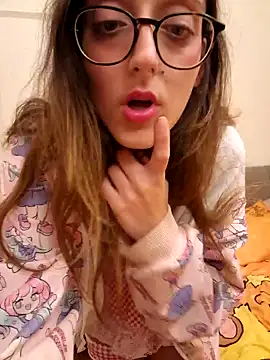 Snapshot of princiana chatting on December 3, 7:55 pm princiana online show from December 3, 7:55 pm