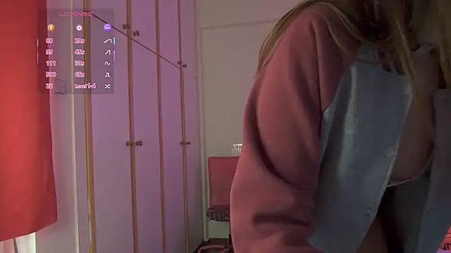 Snapshot of princiana chatting on February 8, 1:01 pm princiana online show from February 8, 1:01 pm