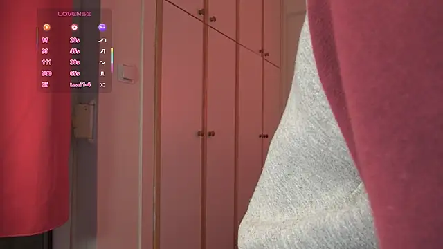 Snapshot of princiana chatting on February 13, 10:22 pm princiana online show from February 13, 10:22 pm