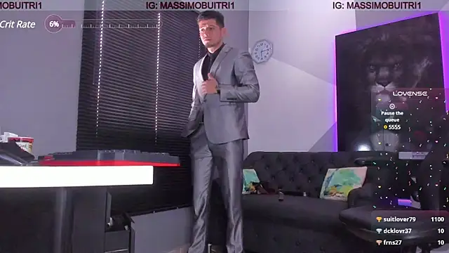Snapshot of massimo_g chatting on December 15, 5:10 pm massimo g online show from December 15, 5:10 pm