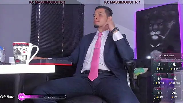 Snapshot of massimo_g chatting on December 22, 1:33 pm massimo g online show from December 22, 1:33 pm