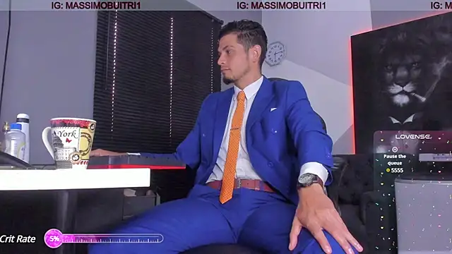 Snapshot of massimo_g chatting on December 23, 1:35 pm massimo g online show from December 23, 1:35 pm