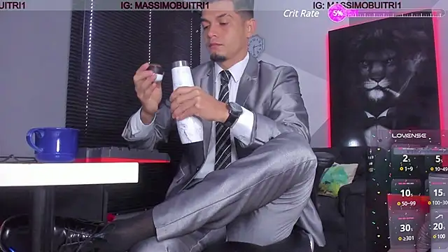 Snapshot of massimo_g chatting on December 30, 1:36 pm massimo g online show from December 30, 1:36 pm