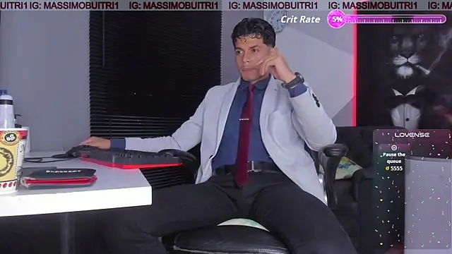 Snapshot of massimo_g chatting on October 23, 12:10 am massimo g online show from October 23, 12:10 am