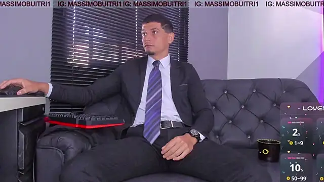 massimo g online show from December 17, 1:39 pm