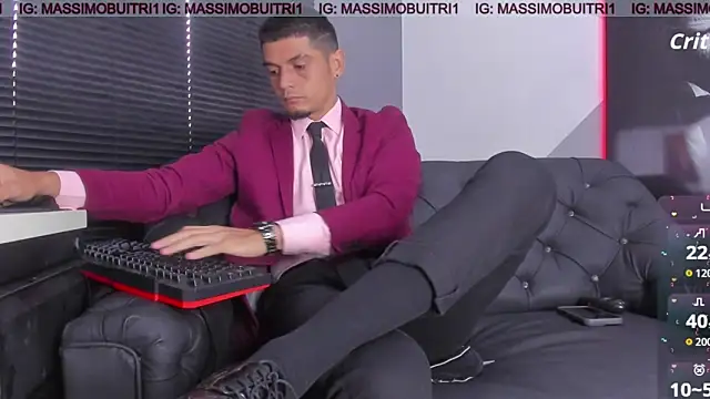Snapshot of massimo_g chatting on February 16, 1:18 pm massimo g online show from February 16, 1:18 pm