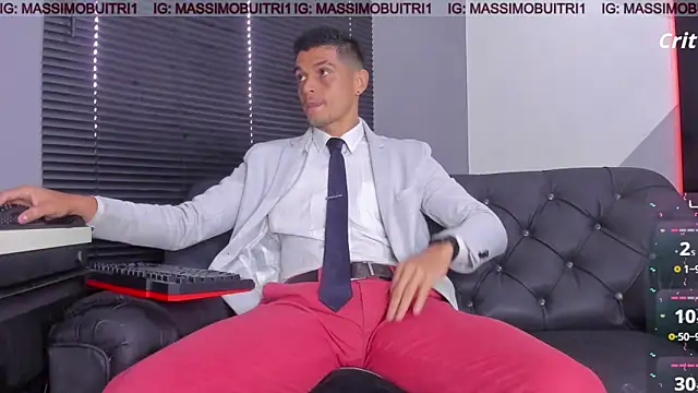 Snapshot of massimo_g chatting on March 5, 1:18 pm massimo g online show from March 5, 1:18 pm