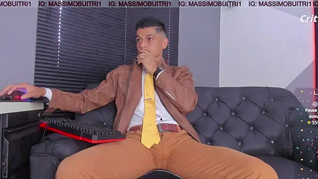 Snapshot of massimo_g chatting on March 13, 2:12 pm massimo g online show from March 13, 2:12 pm