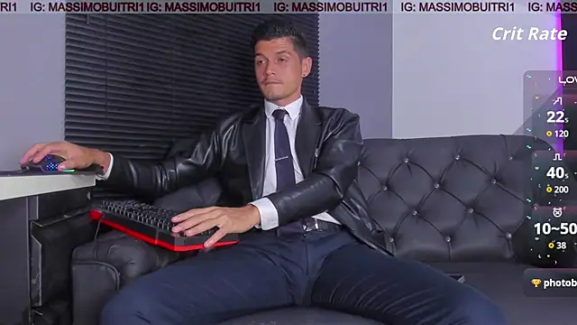 Snapshot of massimo_g chatting on April 7, 12:33 am massimo g online show from April 7, 12:33 am