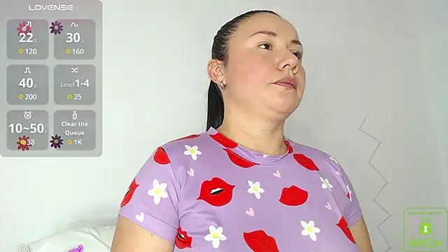 Luci flores online show from February 15, 7:50 pm