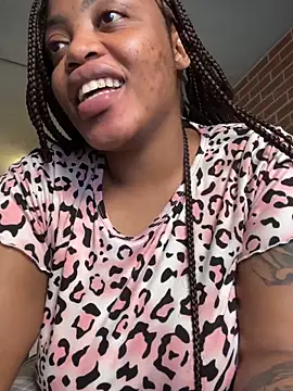 BedroomBullyX5 online show from March 29, 11:10 am