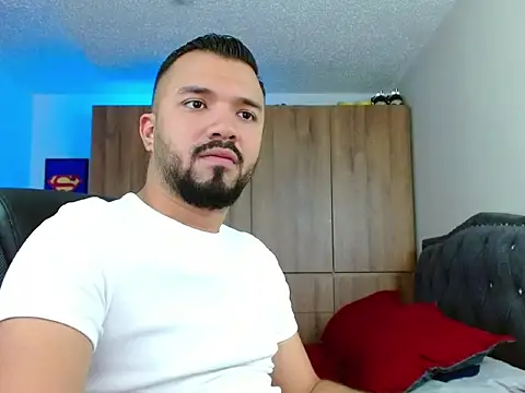 Snapshot of mathew_vidal1 chatting on November 29, 2:25 am mathew vidal1 online show from November 29, 2:25 am