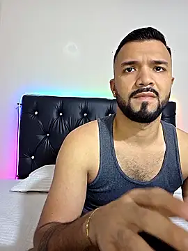 Snapshot of mathew_vidal1 chatting on January 8, 4:59 am mathew vidal1 online show from January 8, 4:59 am