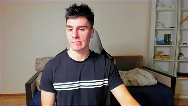 Snapshot of sam_huston chatting on November 27, 10:45 pm sam huston online show from November 27, 10:45 pm