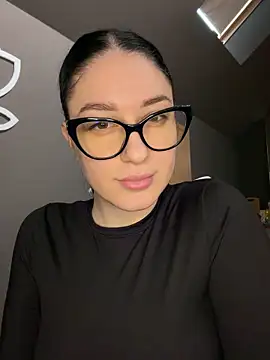 Snapshot of moniqque chatting on November 12, 6:58 am moniqque online show from November 12, 6:58 am