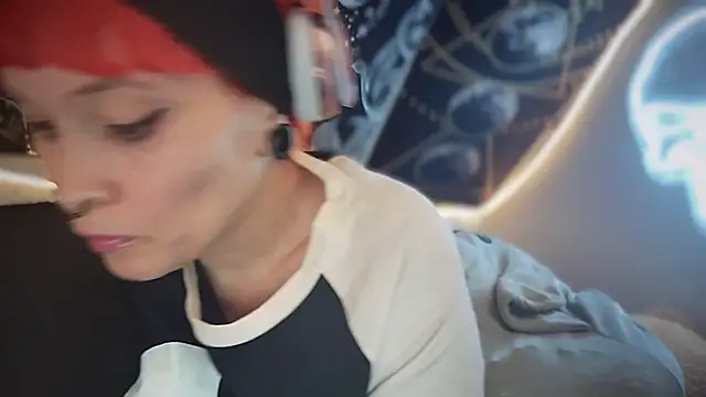 Snapshot of FRRANNKIE chatting on September 23, 11:02 am FRRANNKIE online show from September 23, 11:02 am