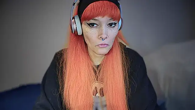 Snapshot of FRRANNKIE chatting on October 25, 4:46 pm FRRANNKIE online show from October 25, 4:46 pm